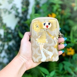 COACH “POPPY CHAN GOLDY” WRISTLET/WALLET 💎RARE💎